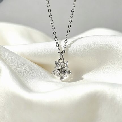 925 Sterling Silver Snowflake Pendant Necklace for Women, Christmas Gift