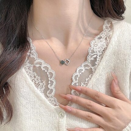 Four Leaf Clover Necklace 925 Sterling Silver Red Jade Pendant, Rose Gold O-Chain for Women, New Chinese Style Lucky Charm Jewelry Gift