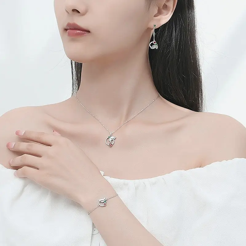 925 Sterling Silver Mistletoe Leaf Necklace with Red Green CZ, Geometric Open Circle Pendant Choker for Women, Christmas Gift 40+5cm